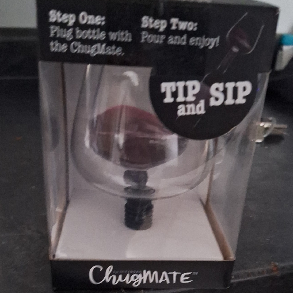 ChugMate Wine Glass with Stopper